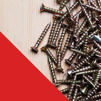 Süllyesztett fejű fakötésű csavarok